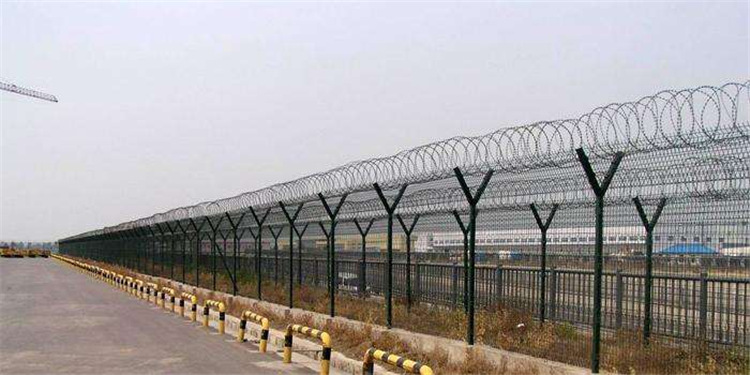 機(jī)場(chǎng)圍界鋼筋網(wǎng)、******圈安裝安裝注意事項(xiàng)